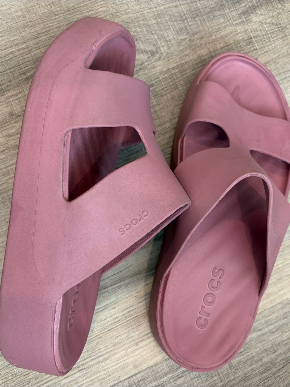 CROCS Women's Rose Pink Platform Slide Mules